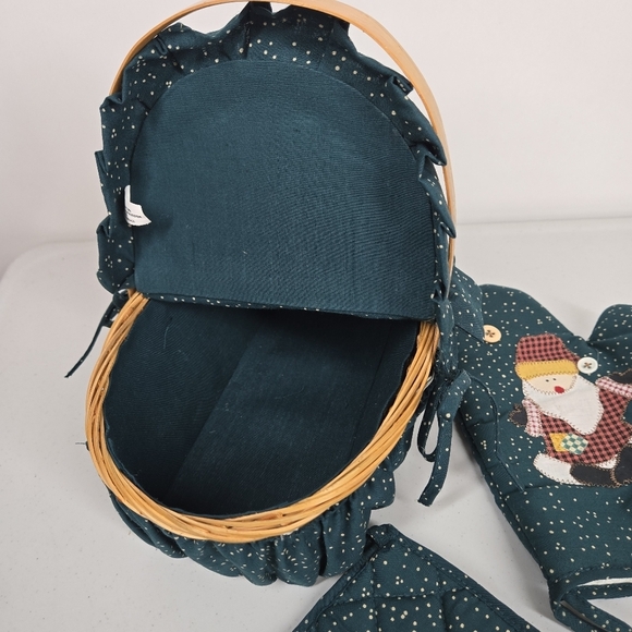 Christmas Fabric-Covered Basket Santa Buttons Pot Holder Oven Mitten Farmhouse - Picture 16 of 17